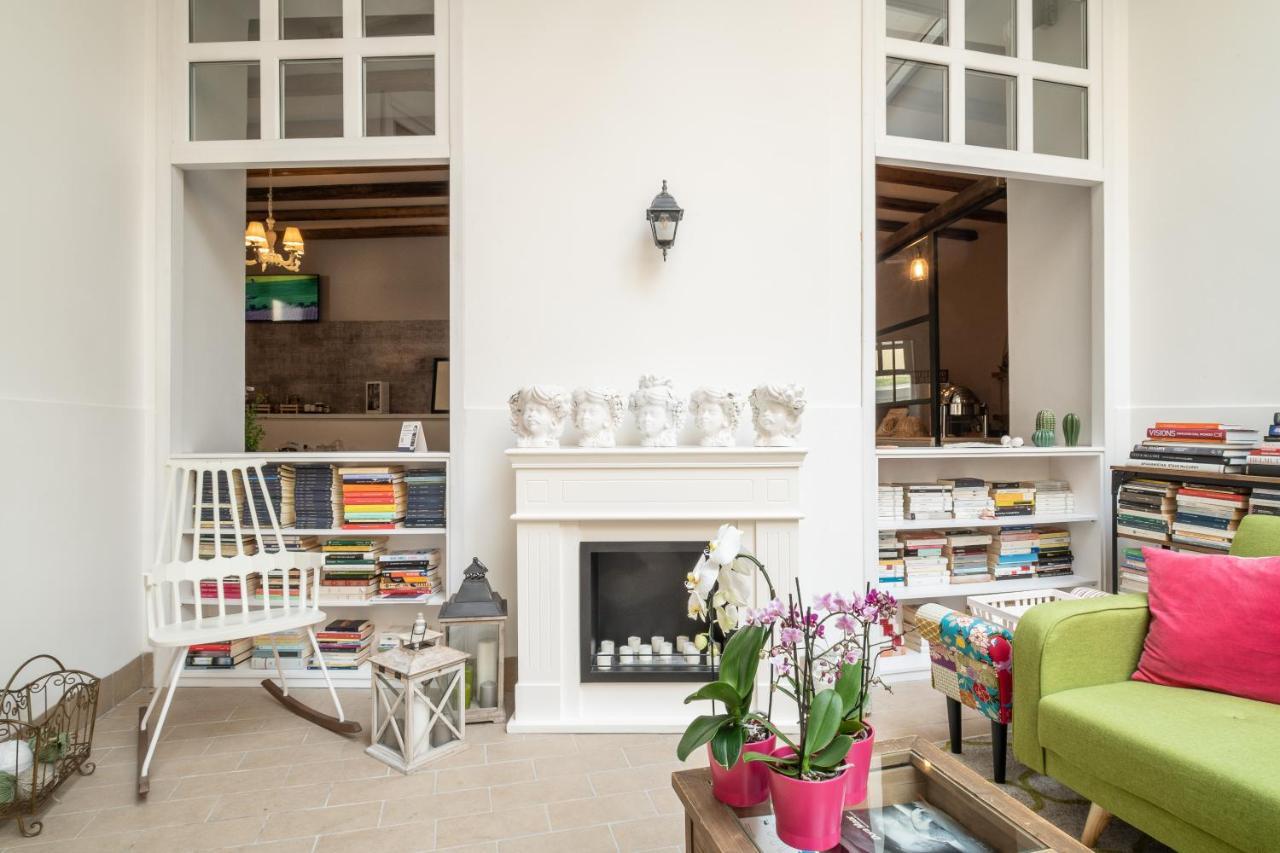 Cas'E Charming House Hotel Касерта Екстериор снимка