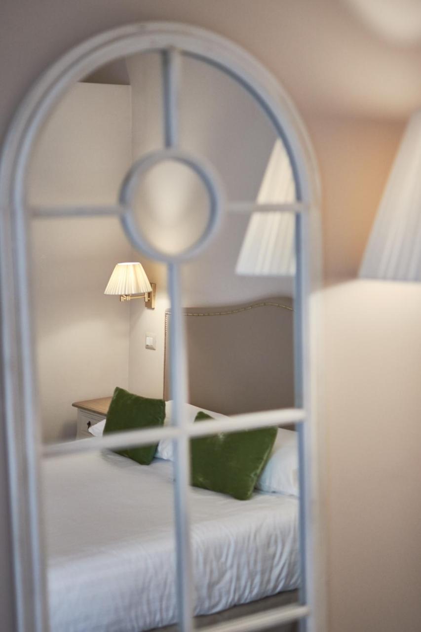 Cas'E Charming House Hotel Касерта Екстериор снимка
