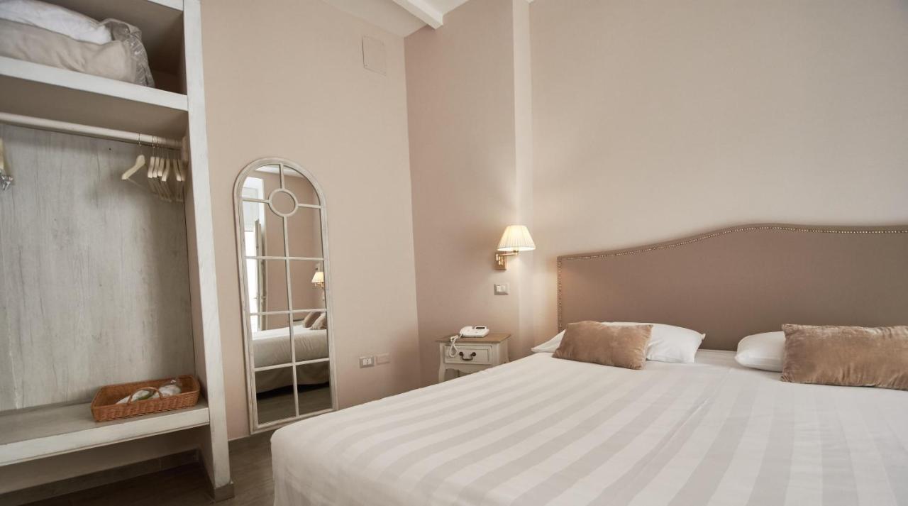 Cas'E Charming House Hotel Касерта Екстериор снимка